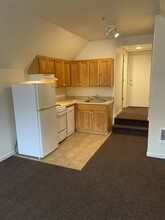 260 W 6th Ave, Unit 9 in Eugene, OR - Building Photo - Building Photo