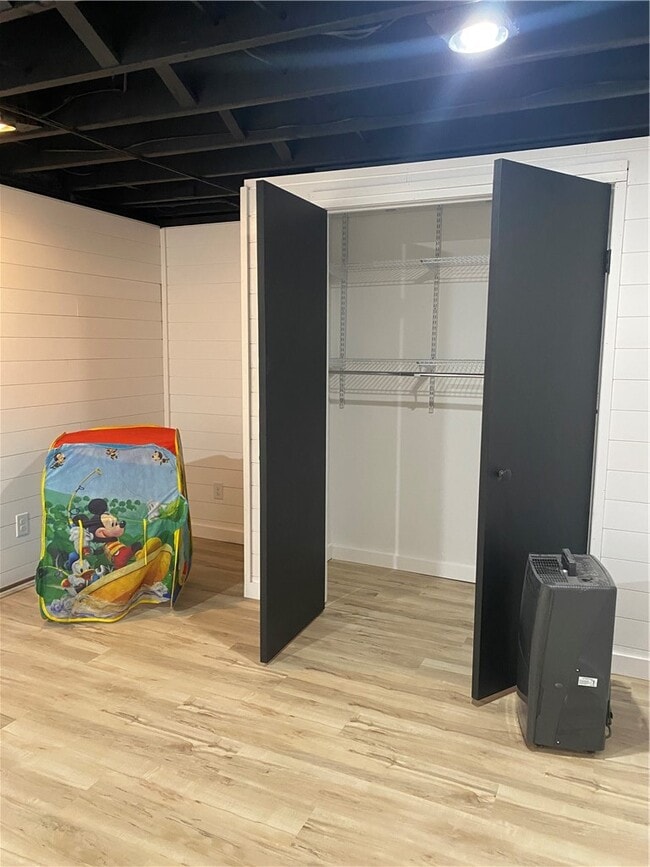 property at 33 Suburban Dr