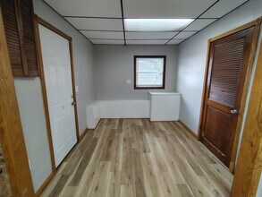 4719 Illinois St in Loves Park, IL - Building Photo - Building Photo
