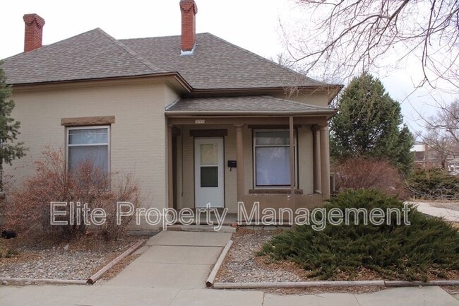property at 326 W Routt Ave