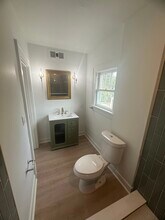618 7th Ave N, Unit Top Floor Unit B in St. Petersburg, FL - Foto de edificio - Building Photo