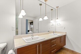 1830 NW Riverscape St, Unit 209 in Portland, OR - Building Photo - Building Photo