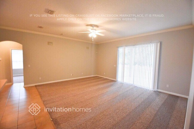 13743 Devan Lee Dr E in Jacksonville, FL - Building Photo - Building Photo