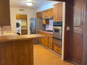 507 E Adams Ave in Orange, CA - Building Photo - Building Photo