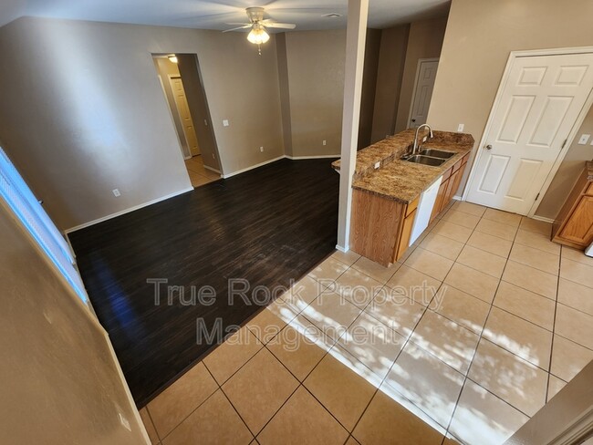 1402 S Mississippi Ave in Ada, OK - Building Photo - Building Photo