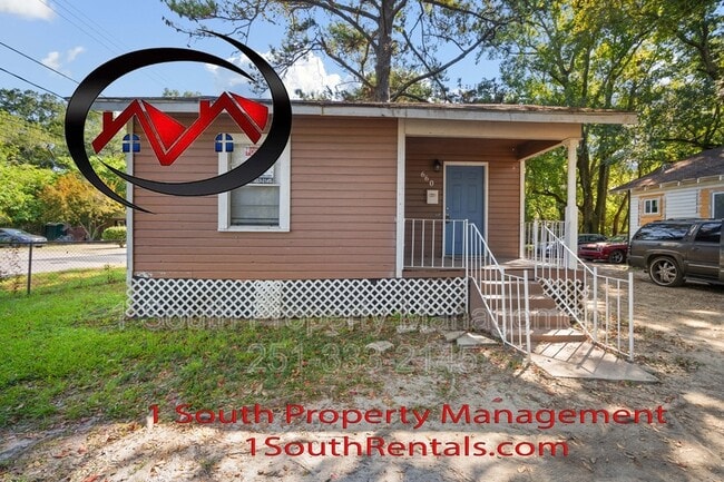 property at 660 Summerville St