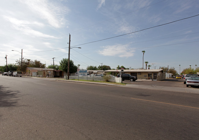 Chandler Garden Mobile Home Park in Chandler, AZ - Building Photo - Building Photo