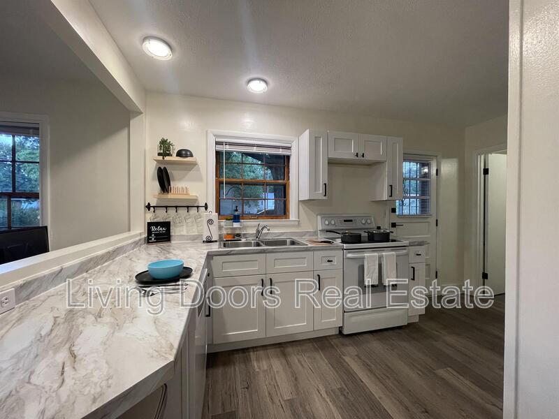 4538 Knox St in Lincoln, NE - Building Photo
