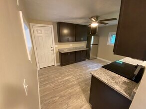 926 Symonds Plz in Utica, NY - Building Photo - Building Photo