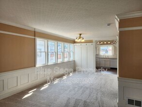 534 W 5th St in Port Angeles, WA - Building Photo - Building Photo