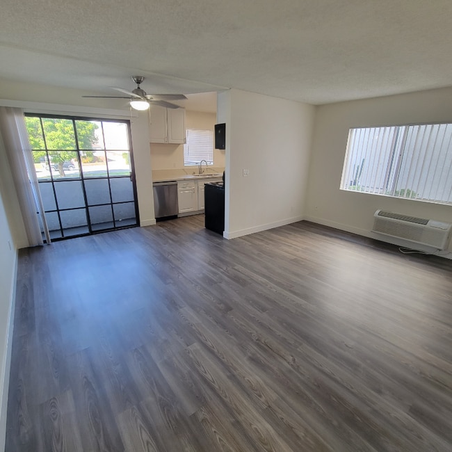 4124 N Eagle Rock Blvd