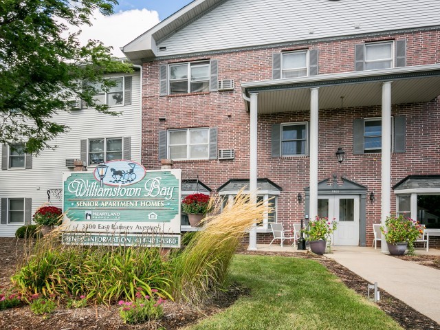 Williamstown Bay Senior, 55+ Apartments in Cudahy, WI ...