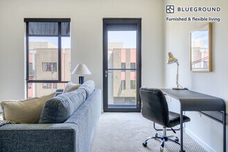 388 Santana Row-Unit -FL5-ID629 in San Jose, CA - Foto de edificio - Building Photo