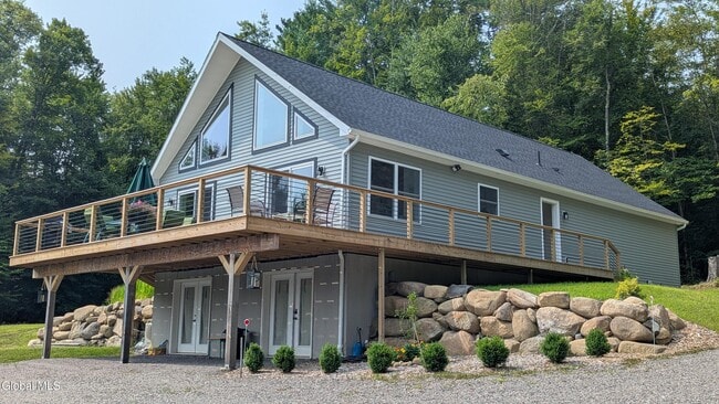 property at 134 Pickle Hill Rd