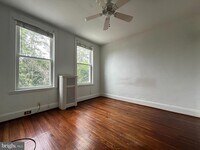 1104 Roland Heights Ave photo'