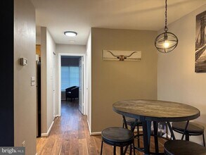 9563 Battery Heights Blvd in Manassas, VA - Building Photo - Building Photo