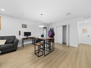 848 Rue Saint-Louis in Gatineau, QC - Building Photo - Building Photo