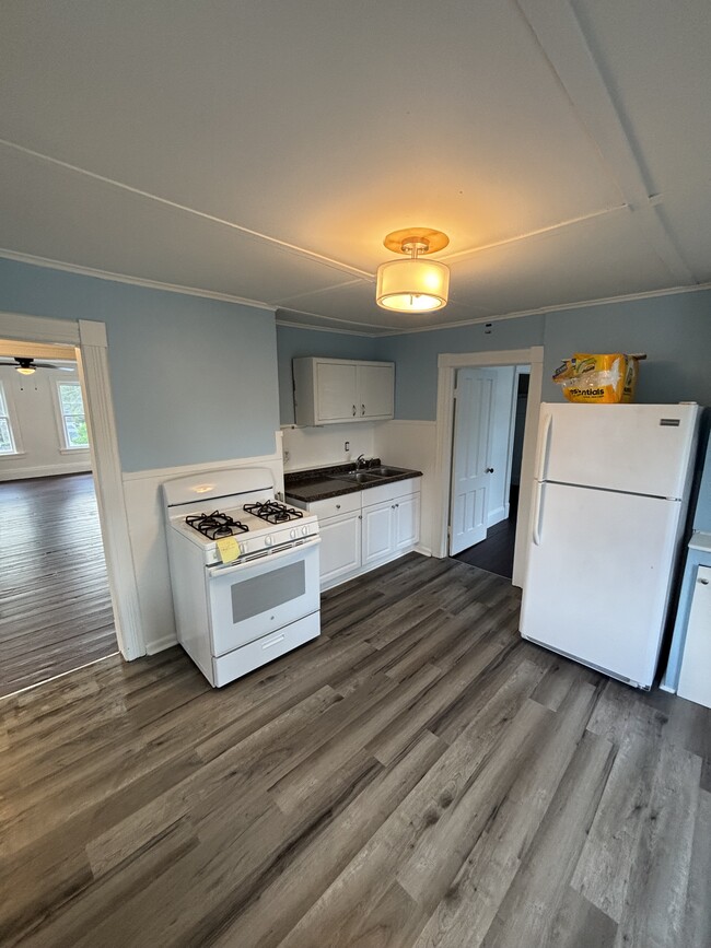 4 Russell St, Unit 4