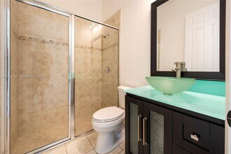 8513 NW 41 St in Pembroke Pines, FL - Building Photo - Building Photo