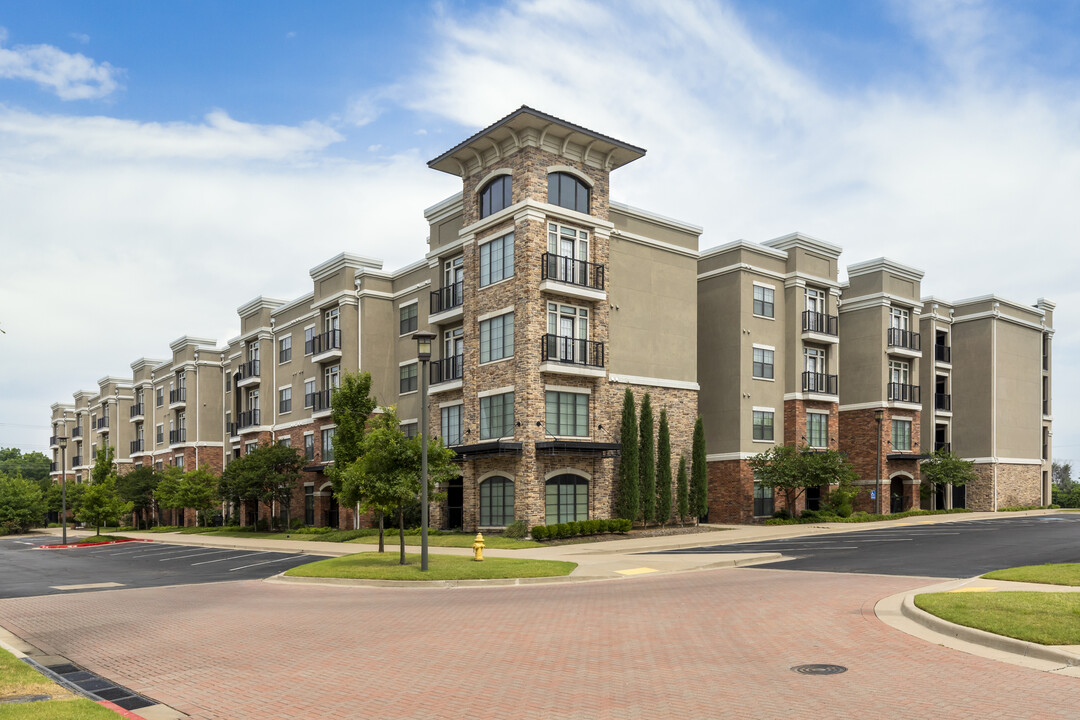 Riverwalk Apartments in Jenks, OK - Building Photo