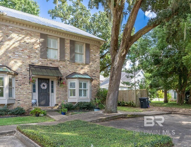 359 S Mobile St in Fairhope, AL - Building Photo - Building Photo