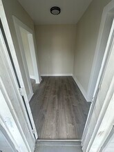 342 Wilbraham Rd, Unit 2 in Springfield, MA - Foto de edificio - Building Photo