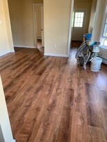 151 E Farm St in Waterbury, CT - Building Photo