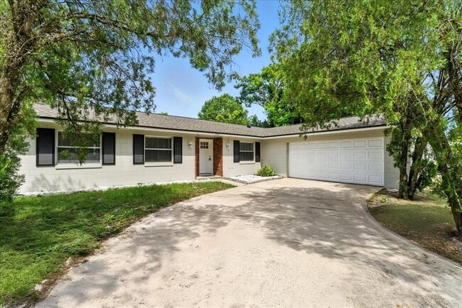 2045 Eastbrook Blvd in Winter Park, FL - Building Photo - Building Photo