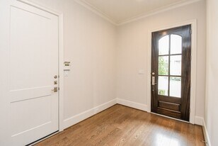 810 Remington Glade Dr in Houston, TX - Building Photo