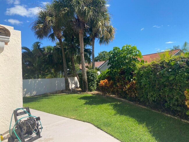 10521 Mendocino Ln in Boca Raton, FL - Building Photo - Building Photo