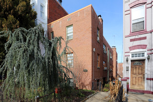 1122 F St NE Apartments