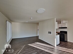 240 Athol Ave in Oakland, CA - Foto de edificio - Building Photo