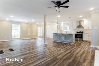 601 Staffordshire Dr in Vestavia Hills, AL - Building Photo - Building Photo