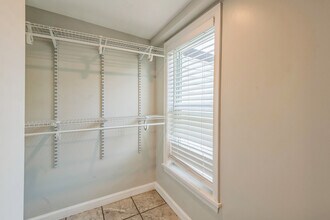 411 McAllister St in Baltimore, MD - Building Photo - Building Photo