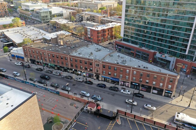 property at 3751 N Halsted St