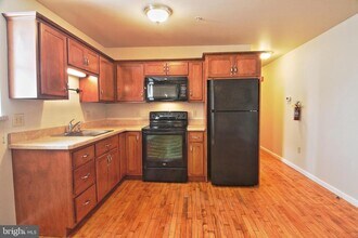 1314 E Philadelphia Ave in Boyertown, PA - Building Photo - Building Photo
