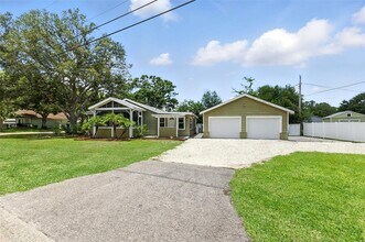 6301 Hobson St NE in St. Petersburg, FL - Building Photo - Building Photo