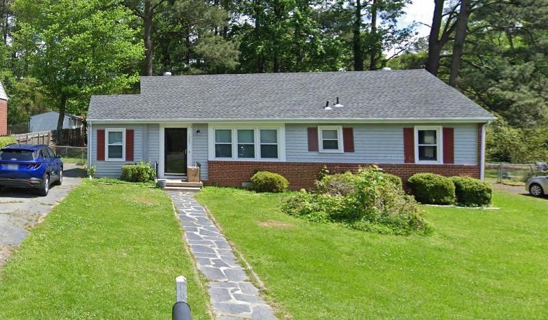 1207 Blue Jay Ln in Richmond, VA - Building Photo