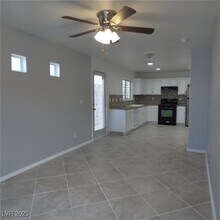 4759 Pinon Pointe Rd in Las Vegas, NV - Building Photo - Building Photo