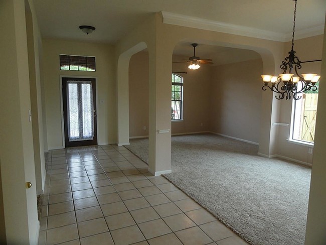 3503 Silouette Cove in Friendswood, TX - Building Photo - Building Photo