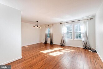 1640 Mt Airy Ct in Crofton, MD - Building Photo - Building Photo