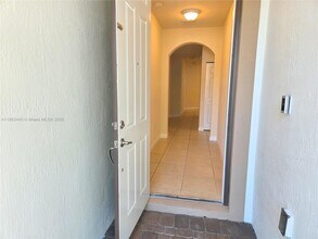 2274 NE 3rd Ct in Homestead, FL - Building Photo - Building Photo