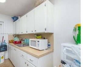 1124 NW 2nd St in Fort Lauderdale, FL - Building Photo - Building Photo