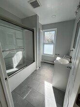 30 Cross St E, Unit 2nd Floor in Hawthorne, NY - Building Photo - Building Photo