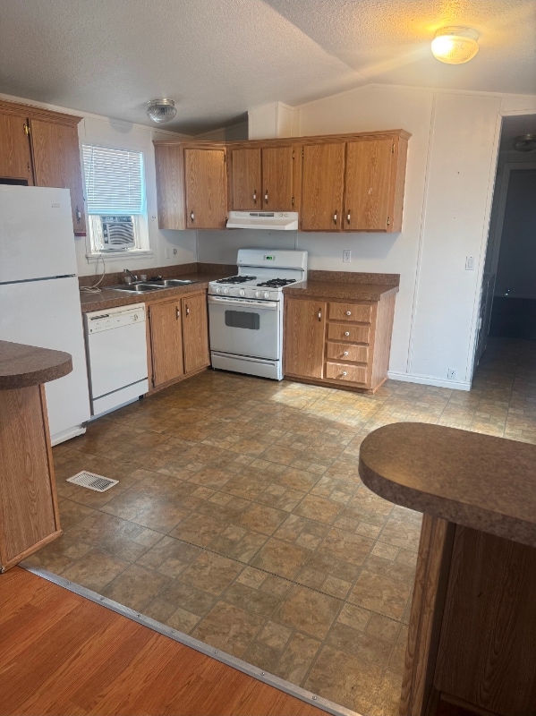 property at 1634 E St