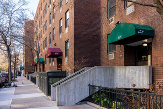 Riverbank in New York, NY - Building Photo - Building Photo