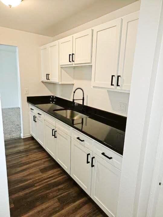 property at 5856 Highview Dr