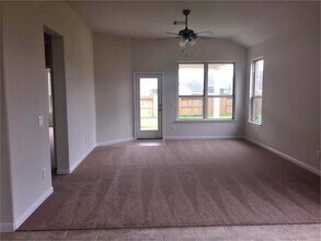 16608 Spirit Lake Ct in Houston, TX - Building Photo - Building Photo