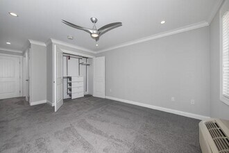 190 Fulton St in Farmingdale, NY - Building Photo - Building Photo