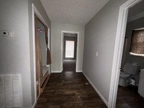 1211 Redbud St in Franklin, KY - Building Photo - Building Photo